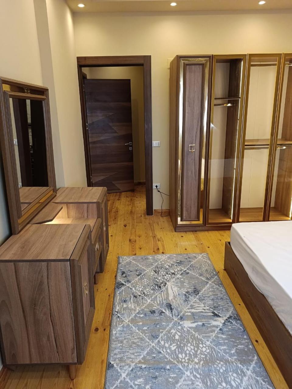 ألترا لوكس بالمهندسين Apartamento *